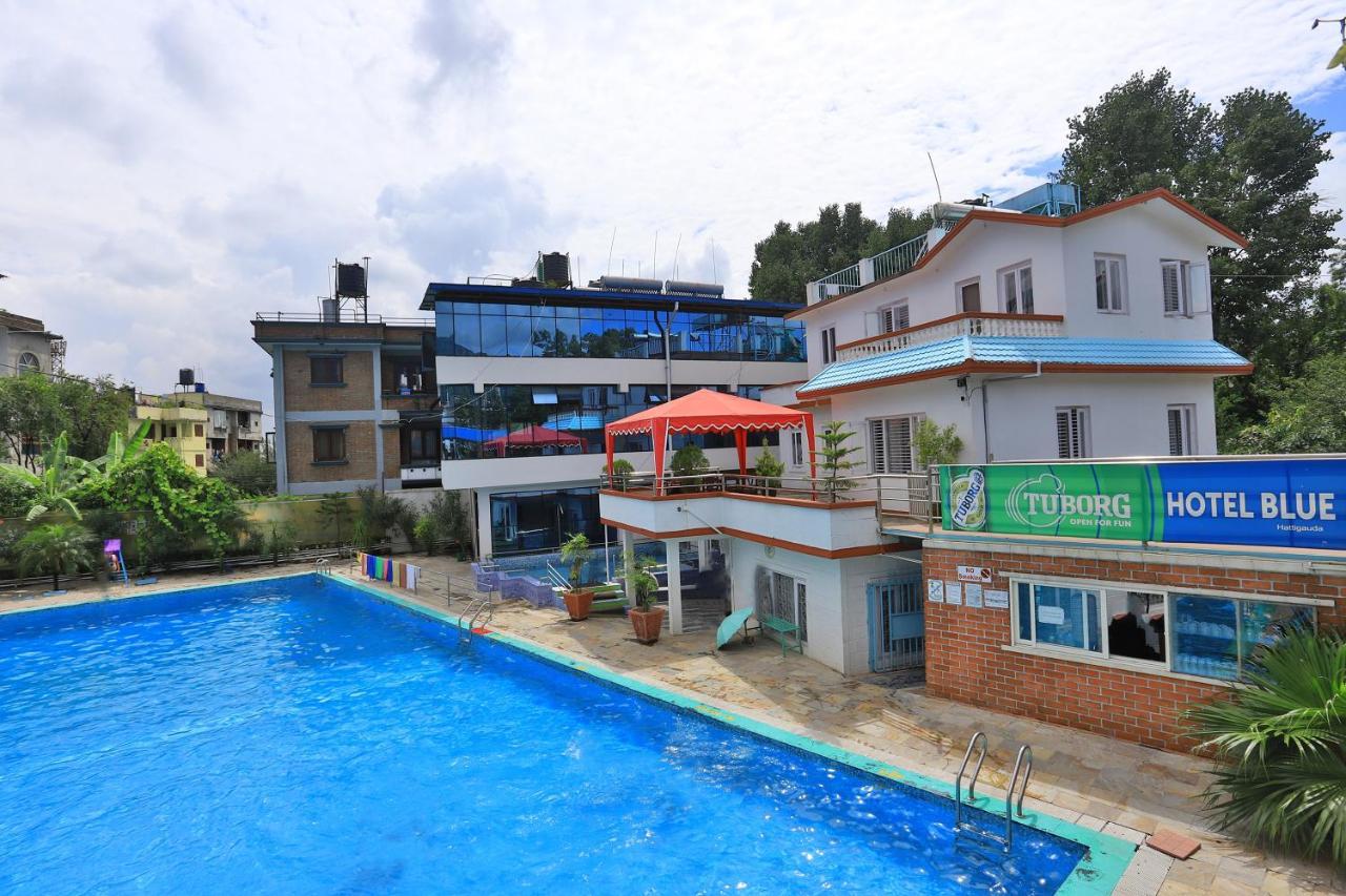Oyo 591 Hotel Blue Moon Dharampur Zewnętrze zdjęcie
